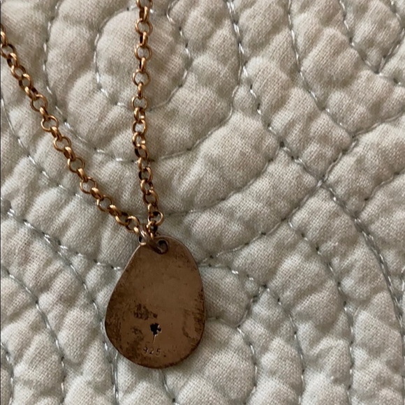 Elephant charm necklace - Picture 3 of 4